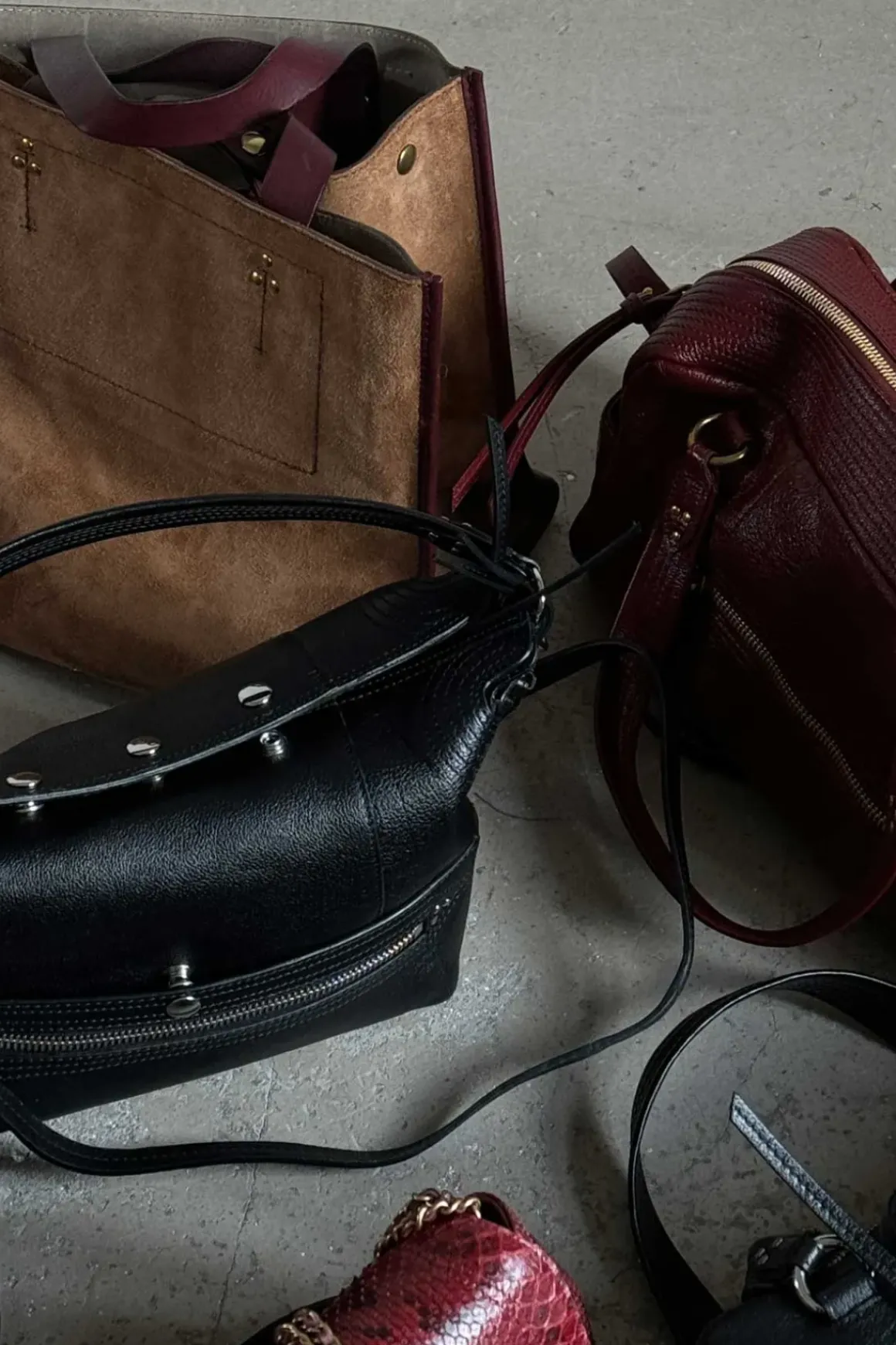 Veske - Lucky Hobo Buffalo Noir Silver