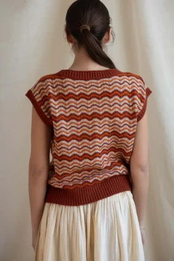 Vest - Wave Stripe Knitted